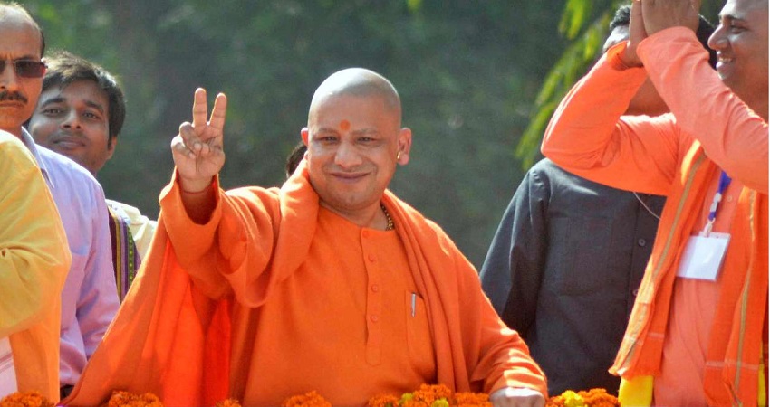 योगी सराकार ने धार्मिक स्थानों के लिए खोला खजाना, अयोध्या- वाराणसी को मिला इतना फंड योगी सराकार ने धार्मिक स्थानों के लिए खोला खजाना, अयोध्या- वाराणसी को मिला इतना फंड